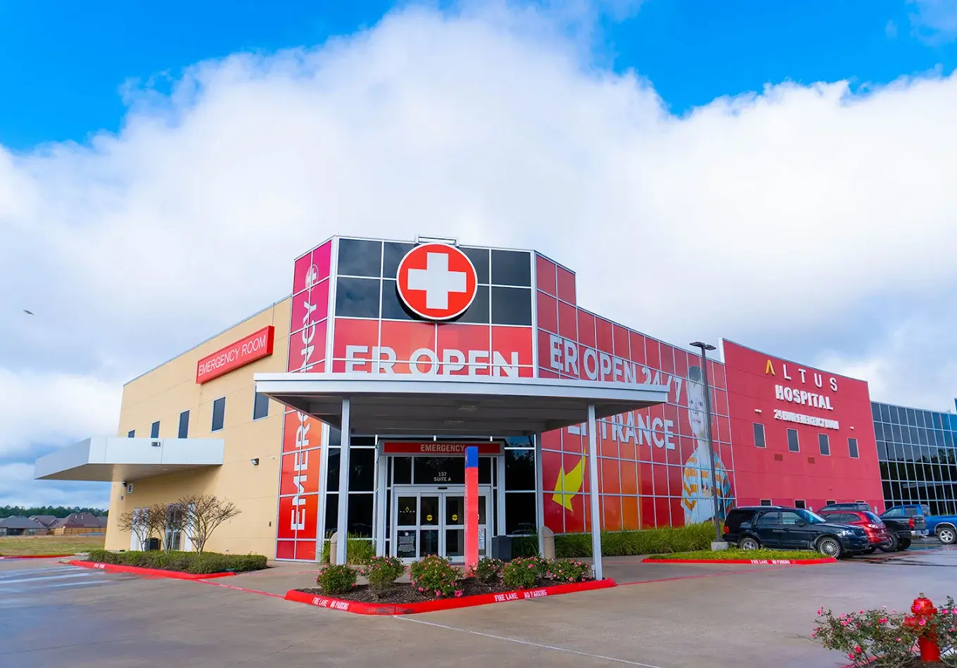 Exterior view of Why choose Lumberton 24/7 Emergency Center